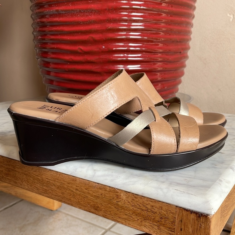 Naturalizer Sandals Shoes Women's Vivy Wedge Tan/Gold Sz: 8.5